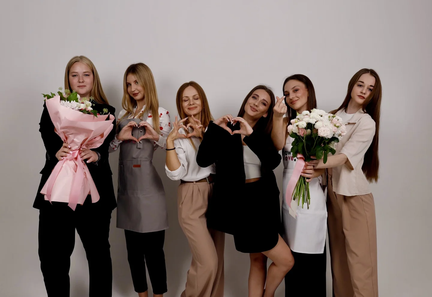 Команда Flow Love — флористы и служба заказов